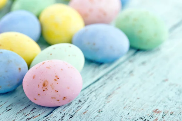 Piccole uova di Pasqua pastello — Foto Stock