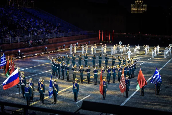 2021年8月31日、ロシア、モスクワ。赤四角形の真鍮バンドの祭り. — ストック写真