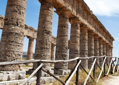 Segesta Yunan tapınağı