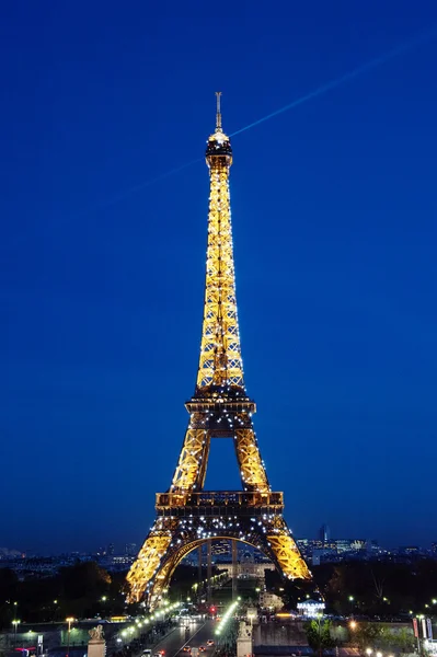 Passeio eiffel à noite - Paris — Fotografia de Stock