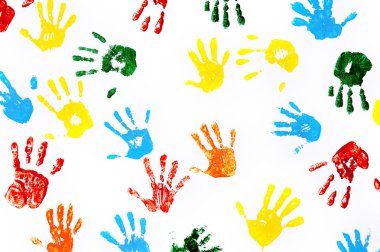 çocuğun elinde yazdırır