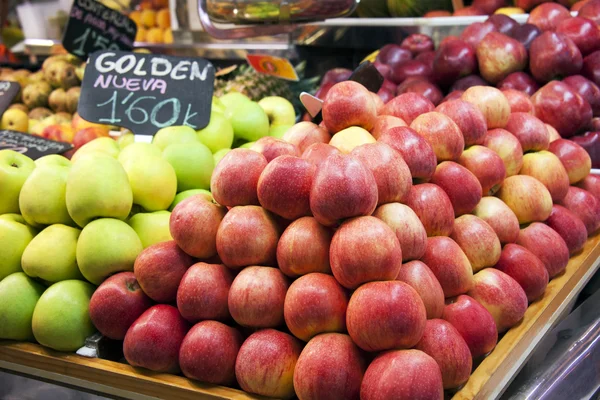 Fresh fruits in a spanish market — Stock Photo, Image