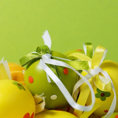 boyalı Paskalya yumurtaları