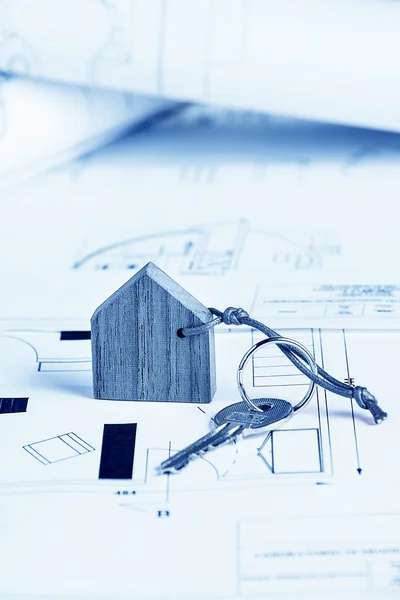 Plan van het huis en sleutel — Stockfoto