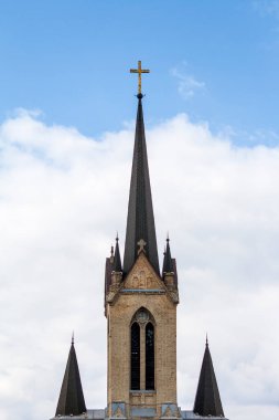 Güzel kilise binasının manzarası.