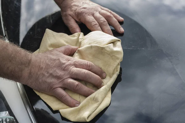 Rubbing Car Washing Dry — Foto de Stock