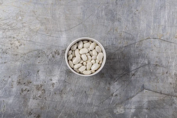 White Beans Close Gray Aluminum Table — Foto Stock