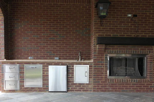 ローリーハイト ホーム パティオ キッチンと暖炉 — ストック写真