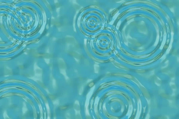 Gotas de chuva na piscina de água — Fotografia de Stock