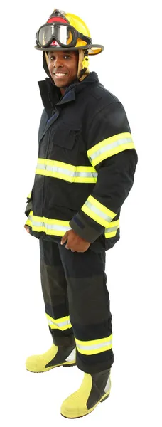 Aantrekkelijke zwart Midden leeftijd man in de brandweerman uniform met — Stockfoto