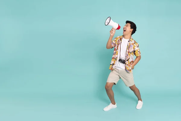 Cheerful Young Traveler Tourist Asian Man Summer Clothes Screaming Megaphone —  Fotos de Stock