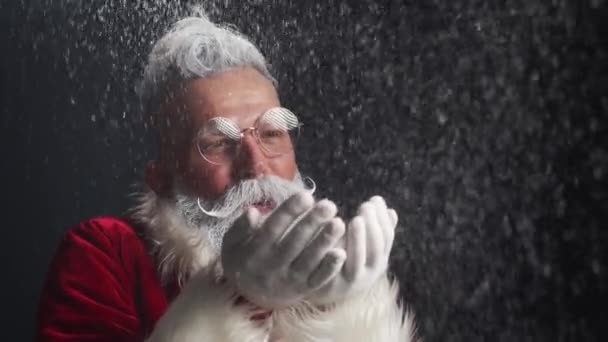 Glückwunsch vom lustigen Weihnachtsmann, Glückwunsch Neujahr, Weihnachtsurlaub — Stockvideo