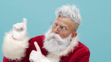 Noel Baba solda, sağda, aşağıda reklam için, kaydır.