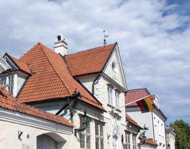 eski evde tallin