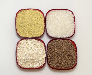 흰 쌀, 기장, 보 리와 귀리