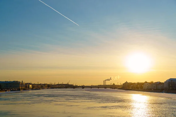 Sunset Embankment Neva River Petersburg Sunny Spring Evening — Stock Photo, Image
