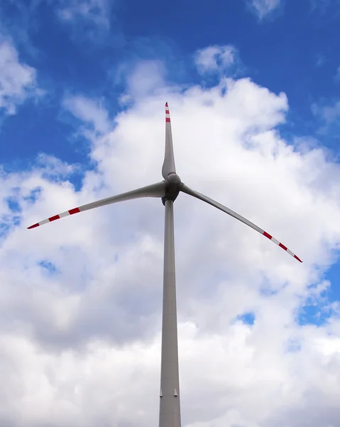 Clean power from wind farm — Stock Photo, Image