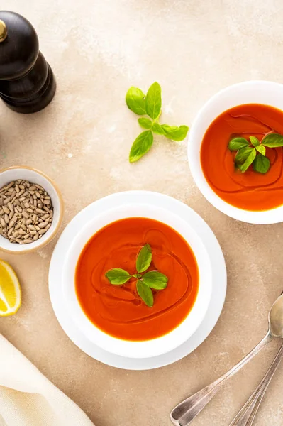 Tomato Soup Fresh Basil White Bowls Bright Background Vegan Creamy — Stockfoto