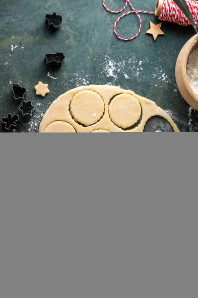 Cooking Christmas Cookies Raw Dough Cookies Cutters Rolling Pin Step — Stock Photo, Image