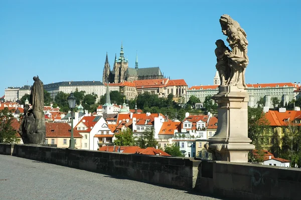 Statues on Charles bridge, Prague — Stock Photo, Image