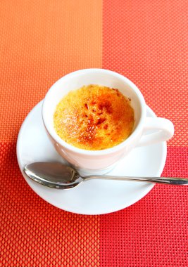 Creme brulee kahve Kupası