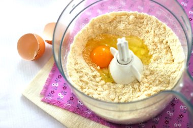 shortcrust pasta tatlı tart için yapım