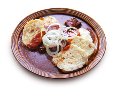 ile et suyu ve ekmek ve patates köfte Dana gulaş