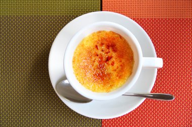Creme brulee kahve Kupası