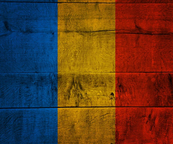 乍得国旗在木头上 — 图库照片