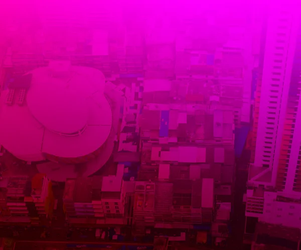 Imagen urbana violeta — Foto de Stock