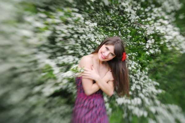 Girl in nature — Stock Photo, Image