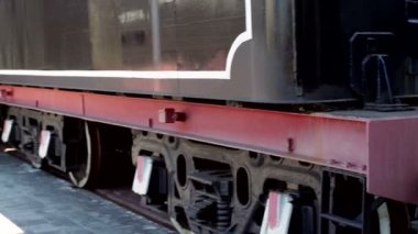 Sovyet buharlı lokomotif tren istasyonu platformu