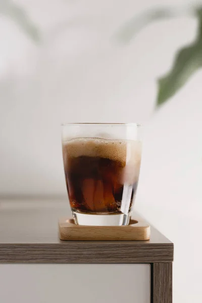 Het Glas Cola Met Ijs — Stockfoto