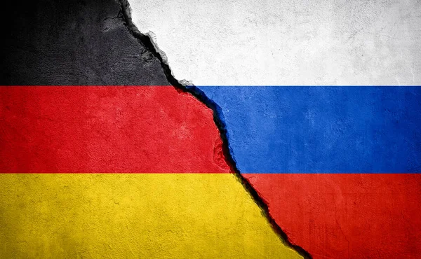 Німеччина Росія Конфліктують Державні Прапори Зламаній Стіні Приклад — стокове фото
