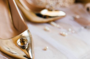 Düğün aksesuarları. Gelin aksesuarları. Düğün detayları.