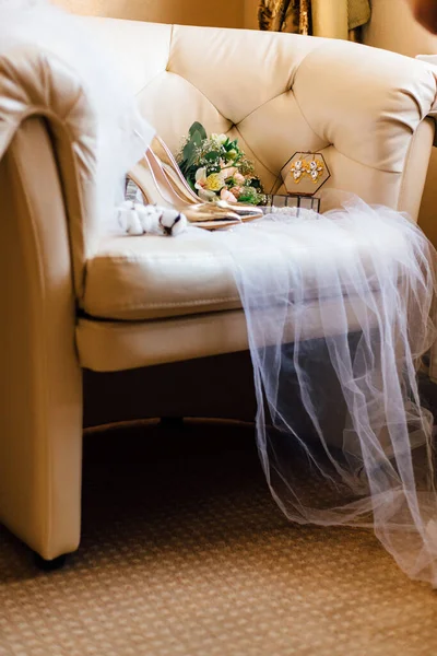 Düğün aksesuarları. Gelin aksesuarları. Düğün detayları.