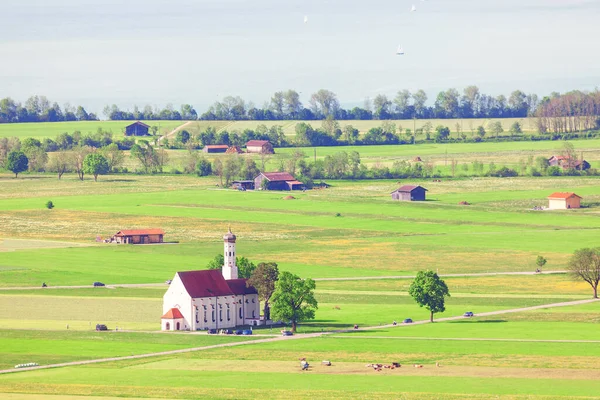 Landschaft Des Dorfes Schwangau Bayern Majestätische Barocke Kirche Des Heiligen — Stockfoto