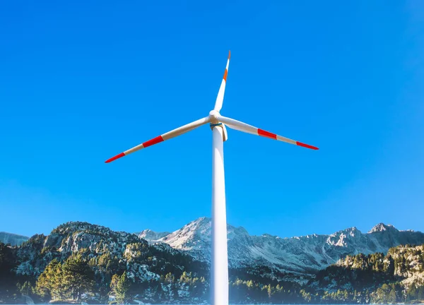 Turbina Eólica Parte Del Paisaje Montañoso Energía Eólica Región Montañosa — Foto de Stock