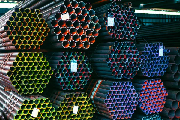 Tubos Industriais Empilhados Armazém Industrial — Fotografia de Stock