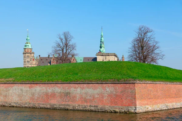 Castle Surrounded Water Canal Kronborg Slot Fortification Helsingor Denmark — Fotografia de Stock