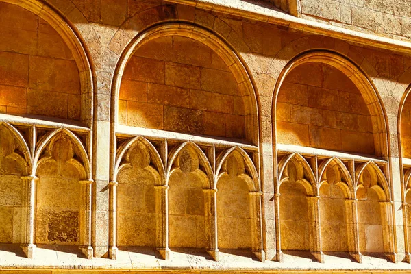 Древняя Стена Арками Архитектурные Декоративные Арки Собора — стоковое фото