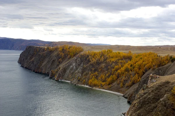 Increíble vista al lago Baikal, Rusia — Foto de Stock