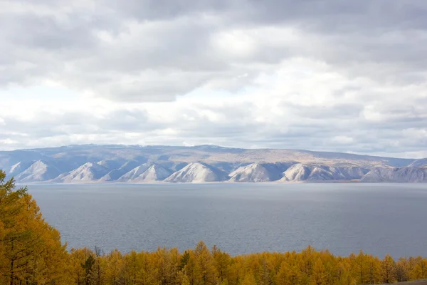 Amazing overlook onto Lake Baikal, Russia — Stock Photo, Image