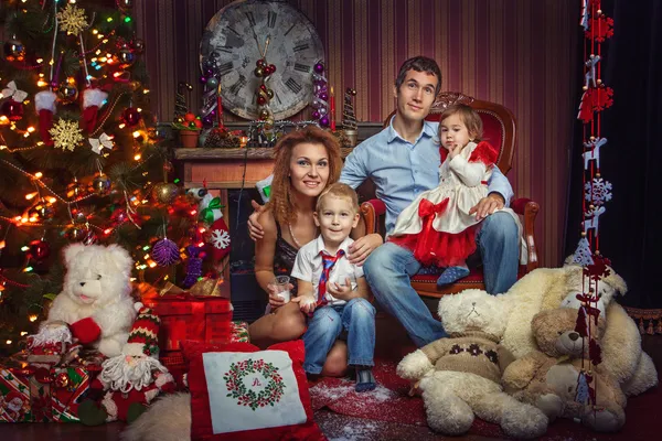 Family on New Year's Eve Royalty Free Stock Images