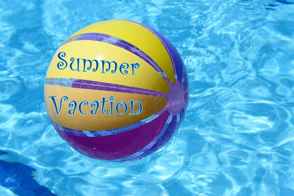 Beachball and swimmingpool. summer vacation — Stock Photo, Image