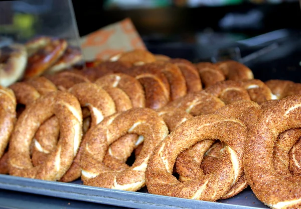 Turkiska bagel. Simit — Stockfoto