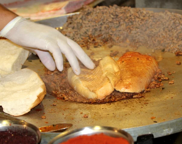 土耳其 tantuni 烤肉串 — 图库照片