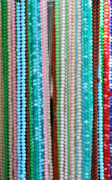 Perles de chapelet coloré — Photo