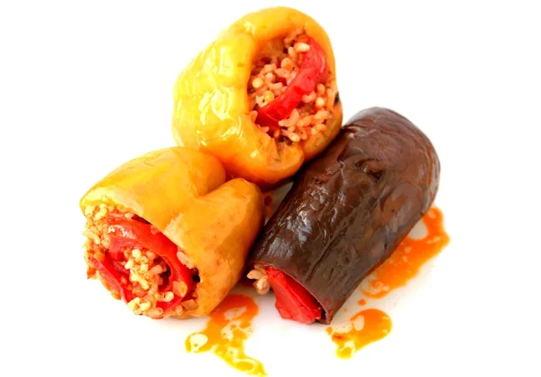 Turecký pokrm "dolma" pepper a lilek plněný — Stock fotografie