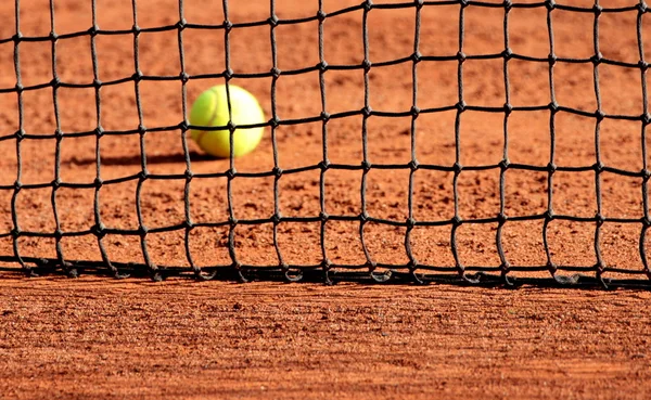 Terrain de tennis en argile — Photo